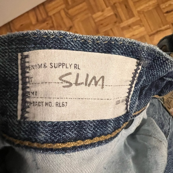 2 Pairs of Ralph Lauren Slim and Straight Jeans - Picture 7 of 7